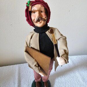 Byers' Choice Caroler "Male Artist"
